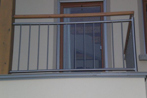 VA Gelaender 006