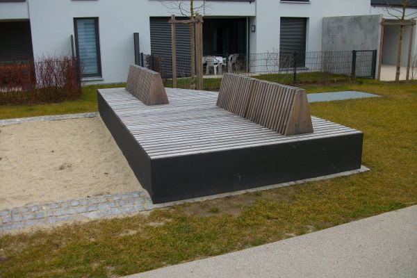 Sitzbank 2