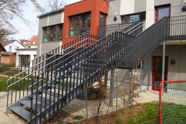 Aussentreppe Kindergarten